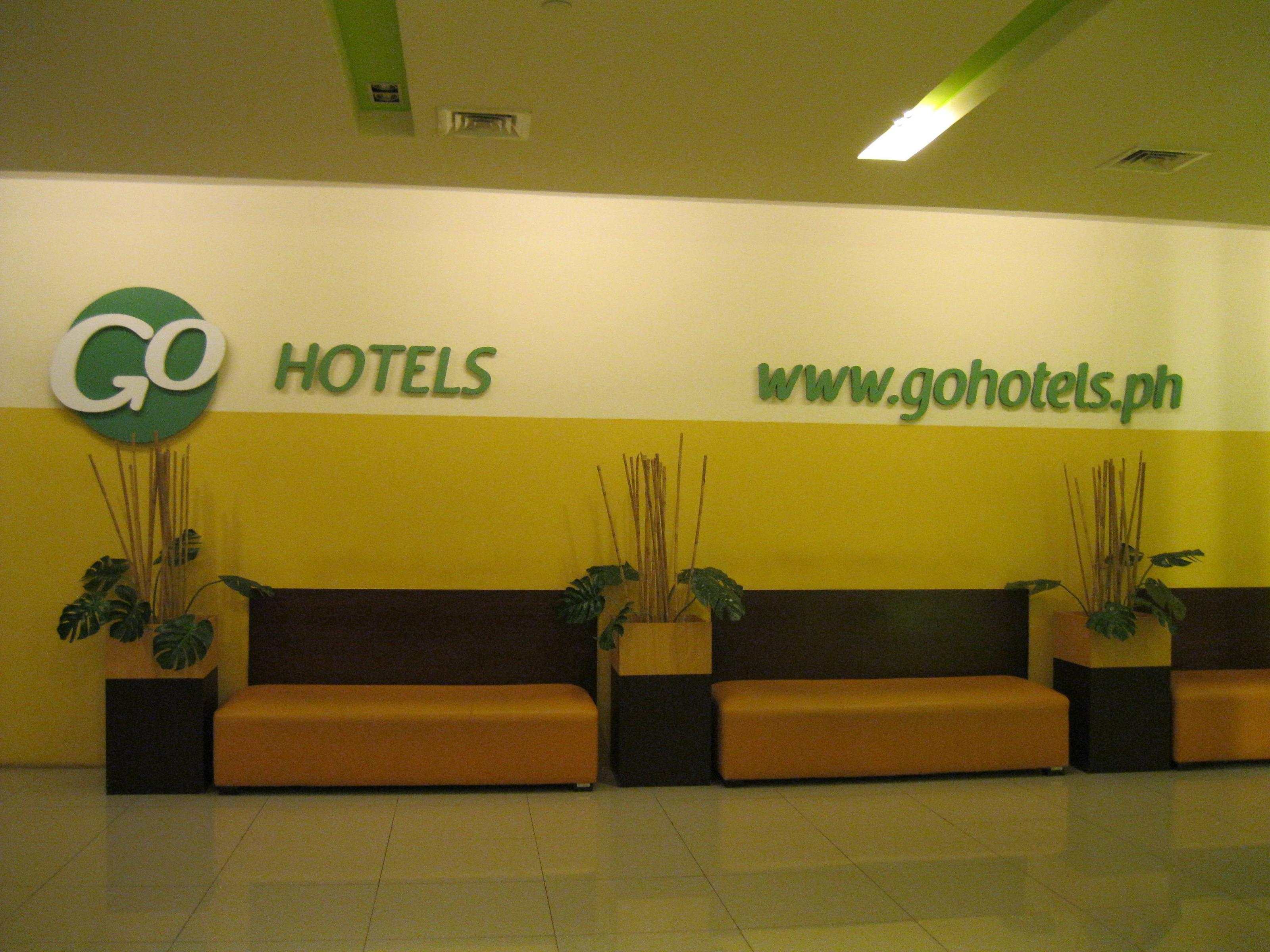 Go Hotels Plus Mandaluyong Екстер'єр фото
