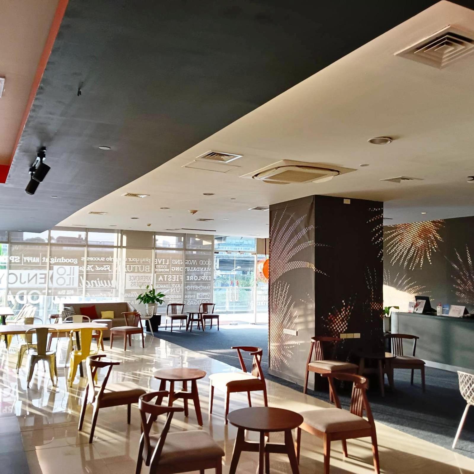 Go Hotels Plus Mandaluyong Екстер'єр фото