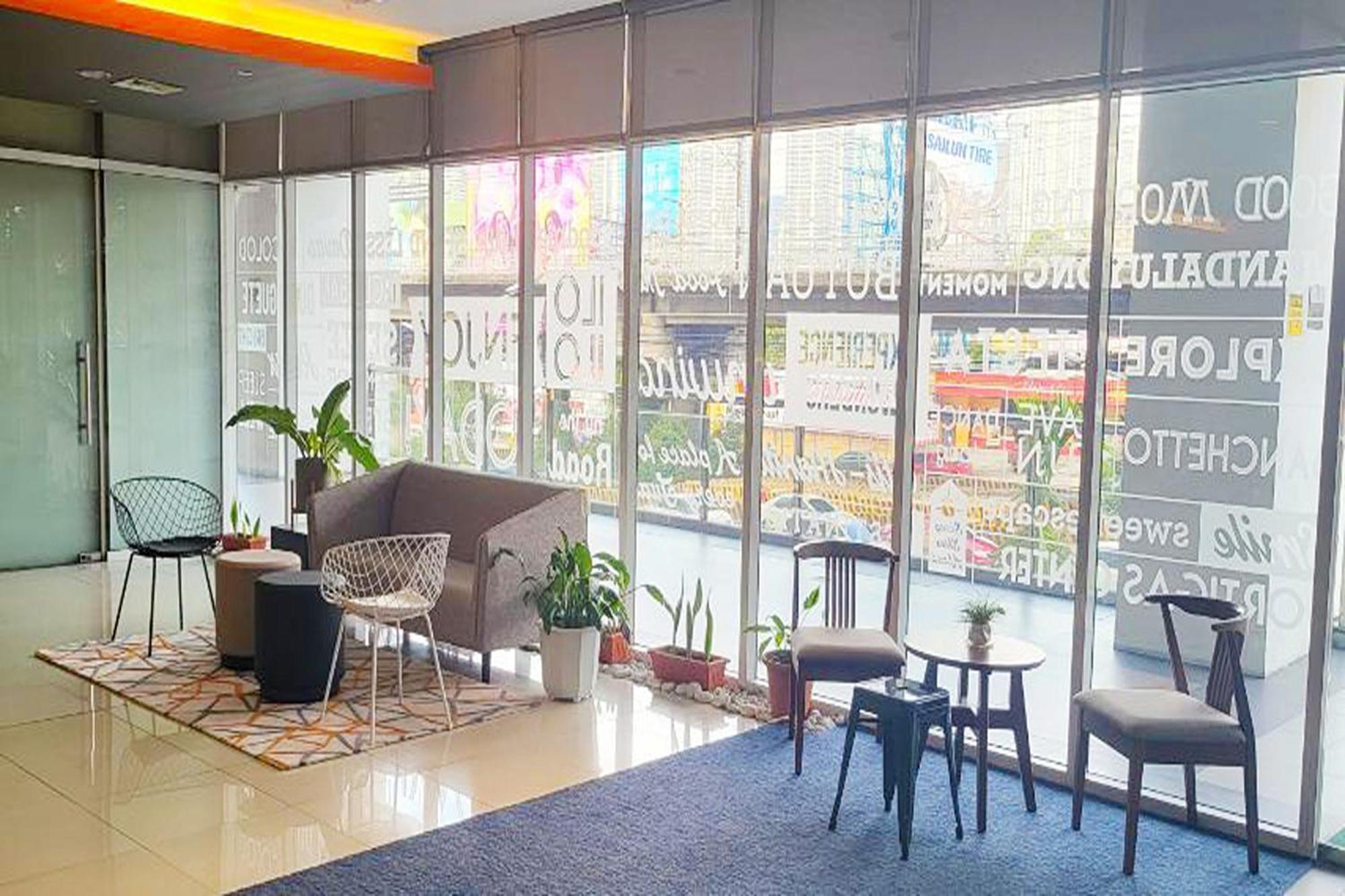 Go Hotels Plus Mandaluyong Екстер'єр фото