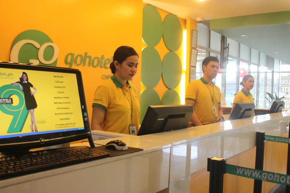 Go Hotels Plus Mandaluyong Екстер'єр фото