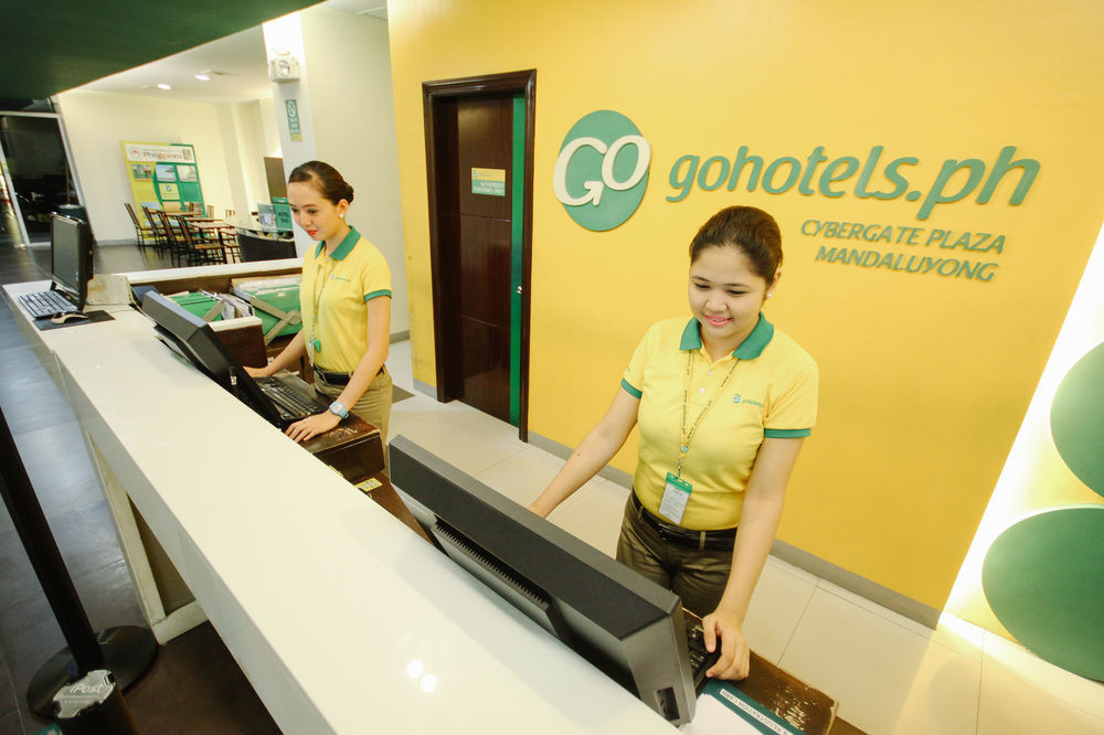Go Hotels Plus Mandaluyong Екстер'єр фото