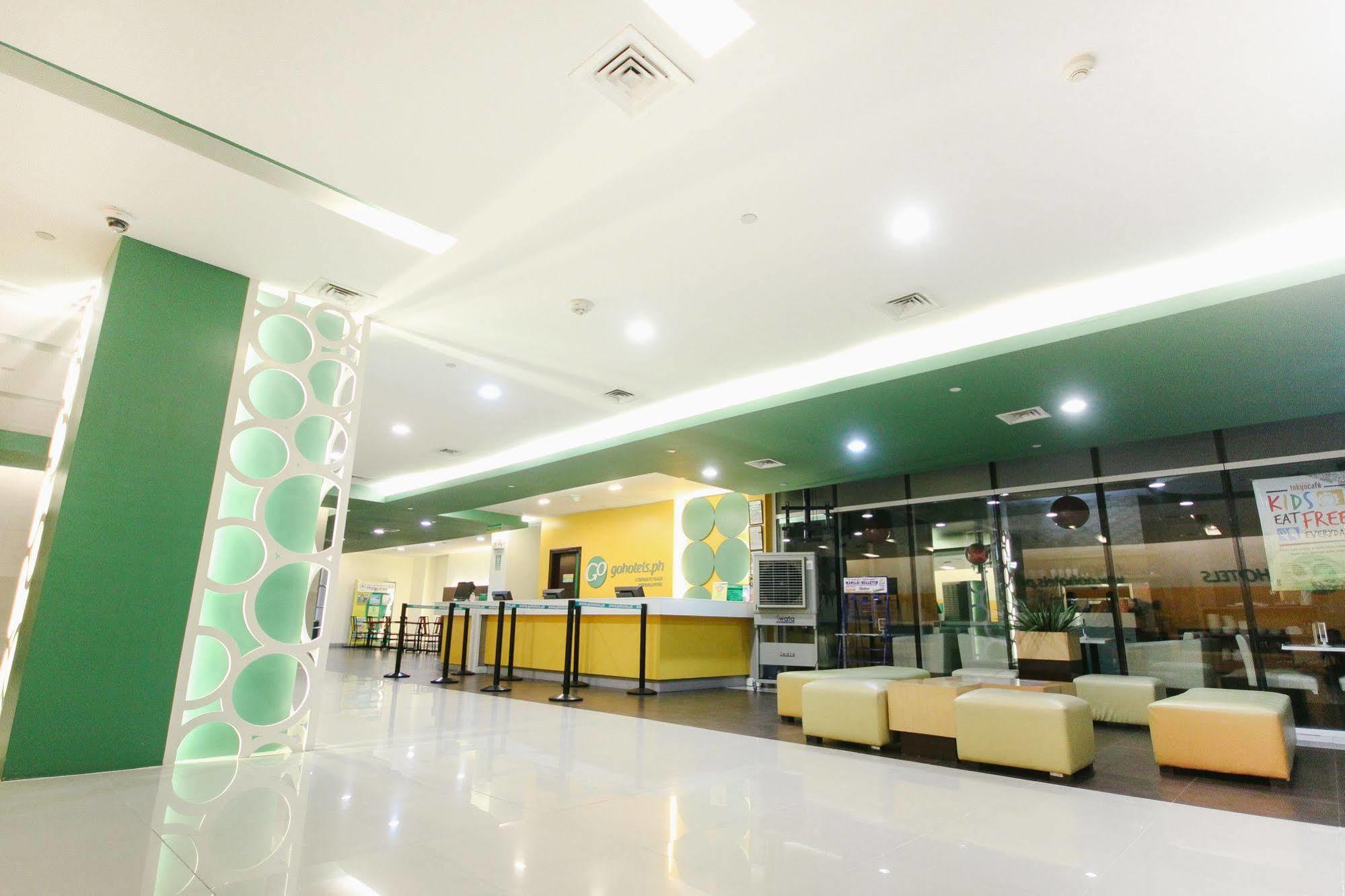Go Hotels Plus Mandaluyong Екстер'єр фото